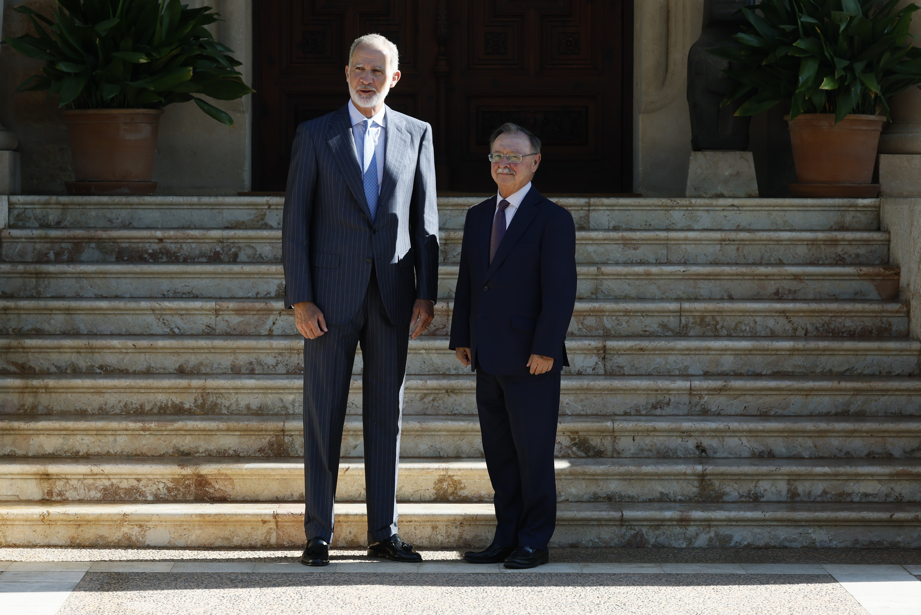 Felipe VI recibe a Vivas en el palacio de Marivent