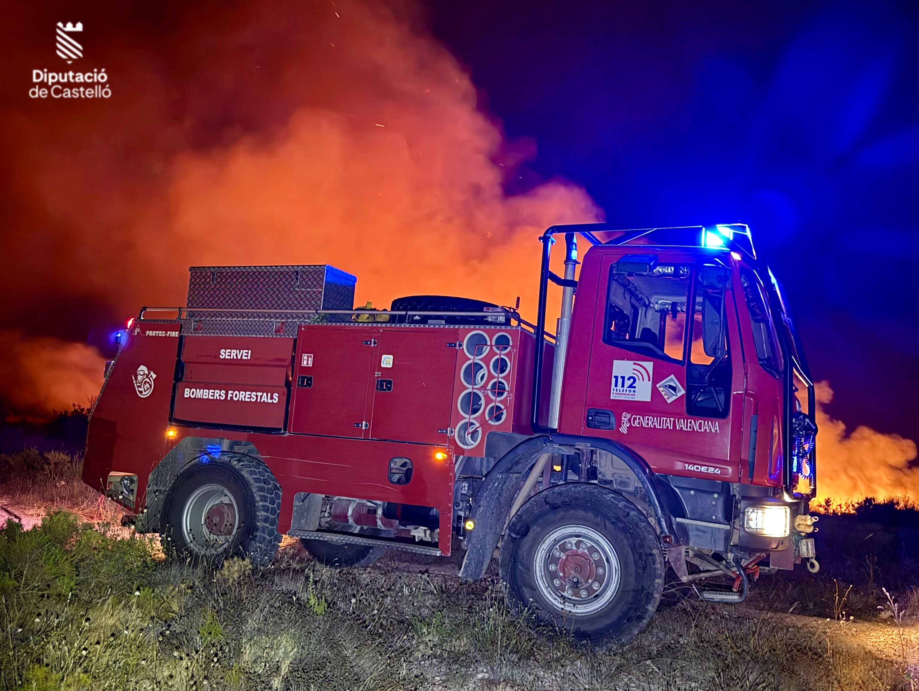 Un camión de bomberos en Tírig (Castellón).