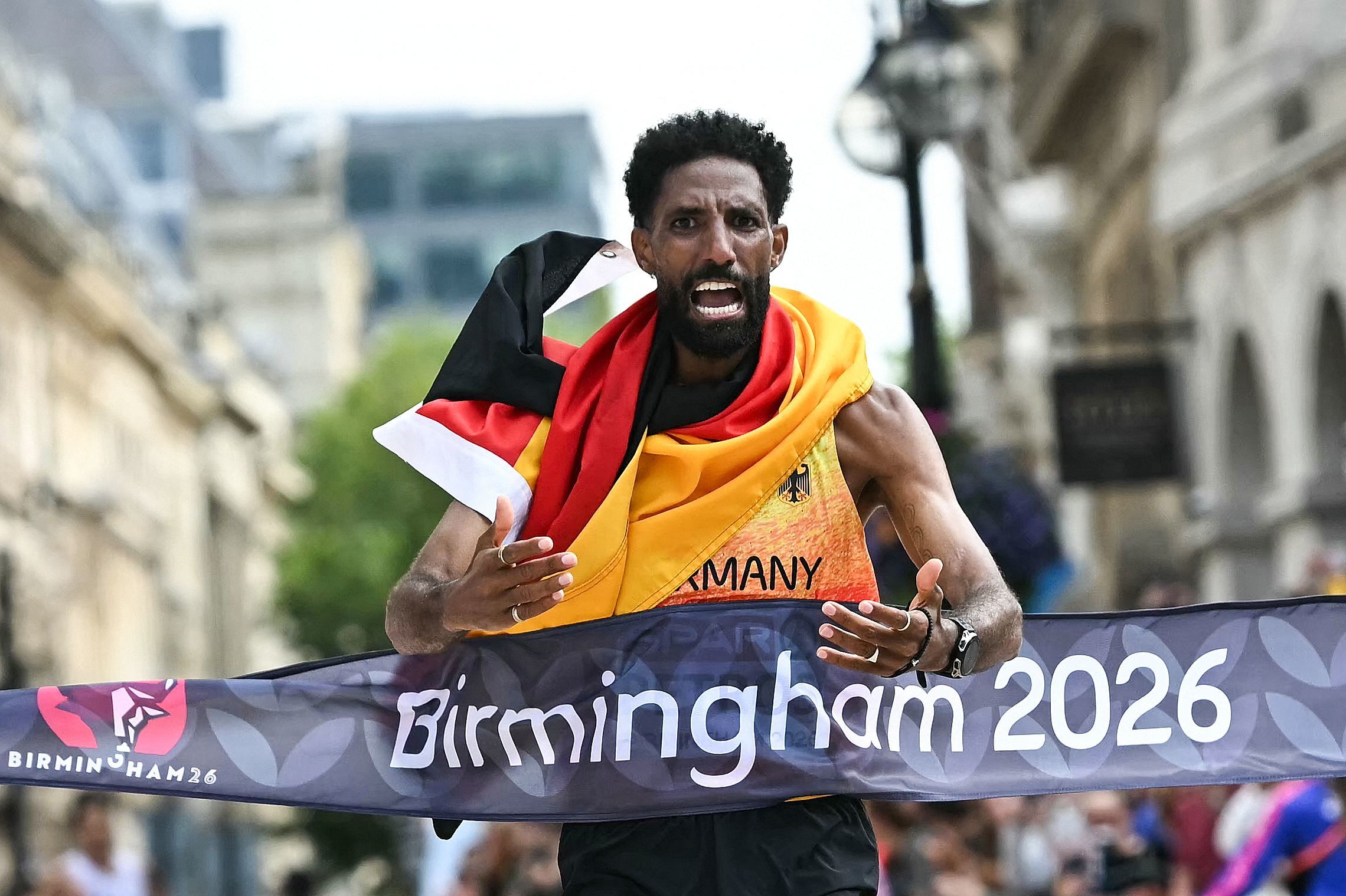 El alemán Petros celebra su victoria en Birmingham.