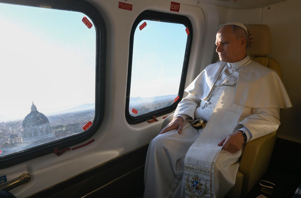 El Papa, en el helicóptero rumbo a San Marino.