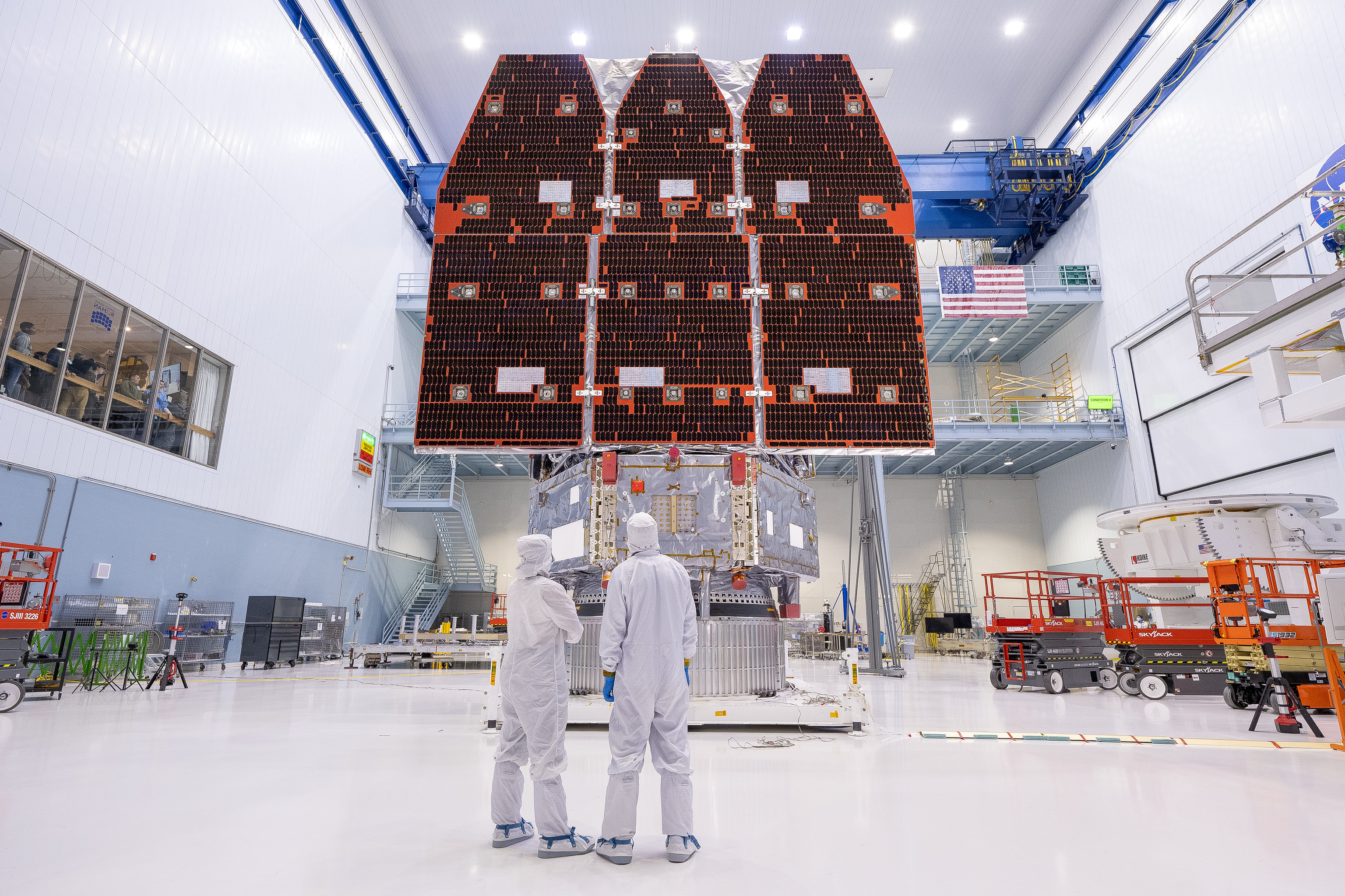 El telescopio durante la fase de ensamblaje