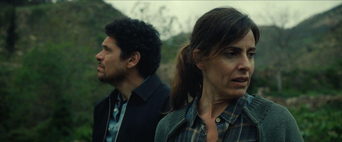 Enjambre: La contradictoria pesadilla de la vida en el campo (***) | Cine