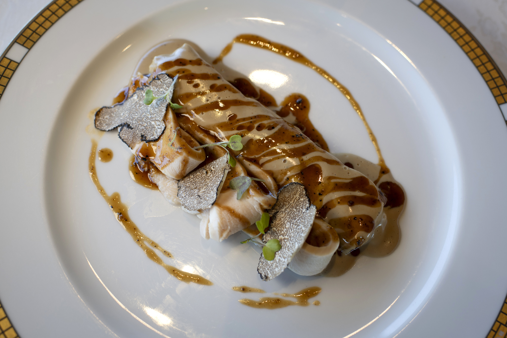 Canelón de pularda, plato de Fontané.