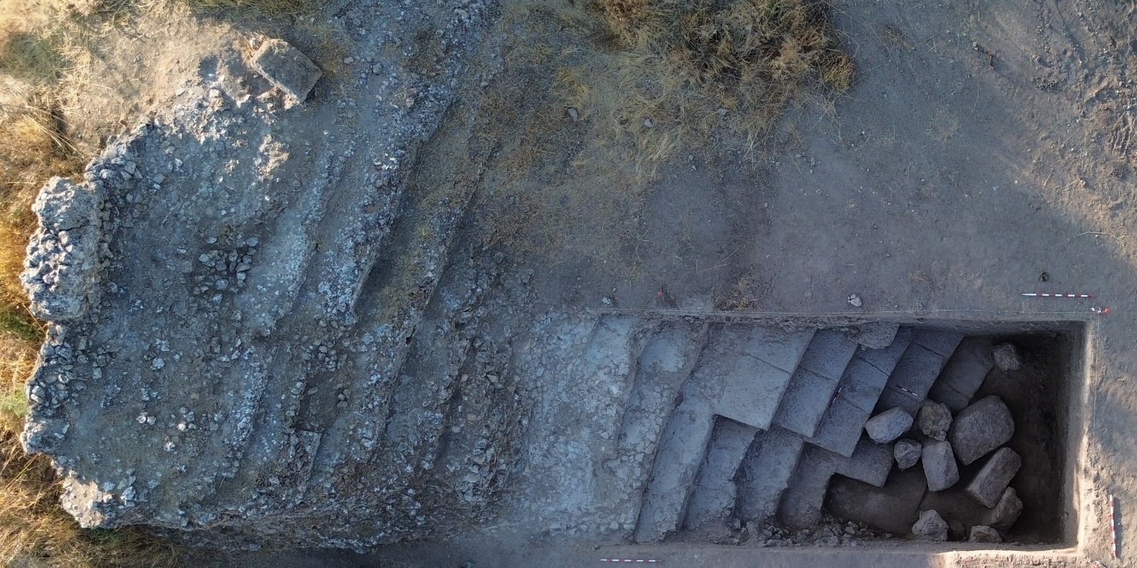 Imagen de la excavación de parte del teatro.