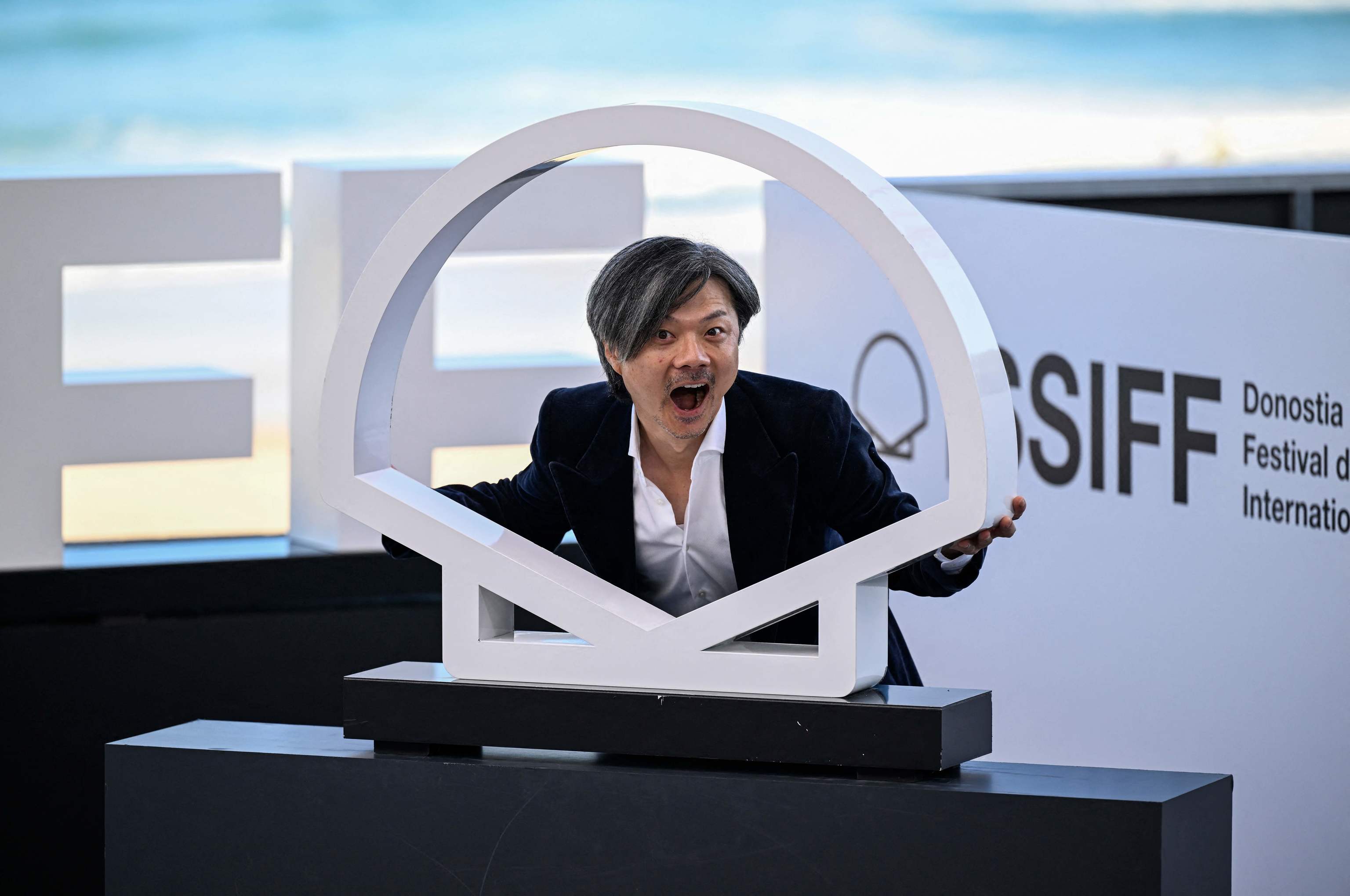 El actgor Xiaokai Ding posa en la presentación de Border.