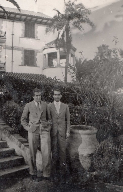 Rafael Rodríguez Rapún y Federico García Lorca durante un viaje en 1935.