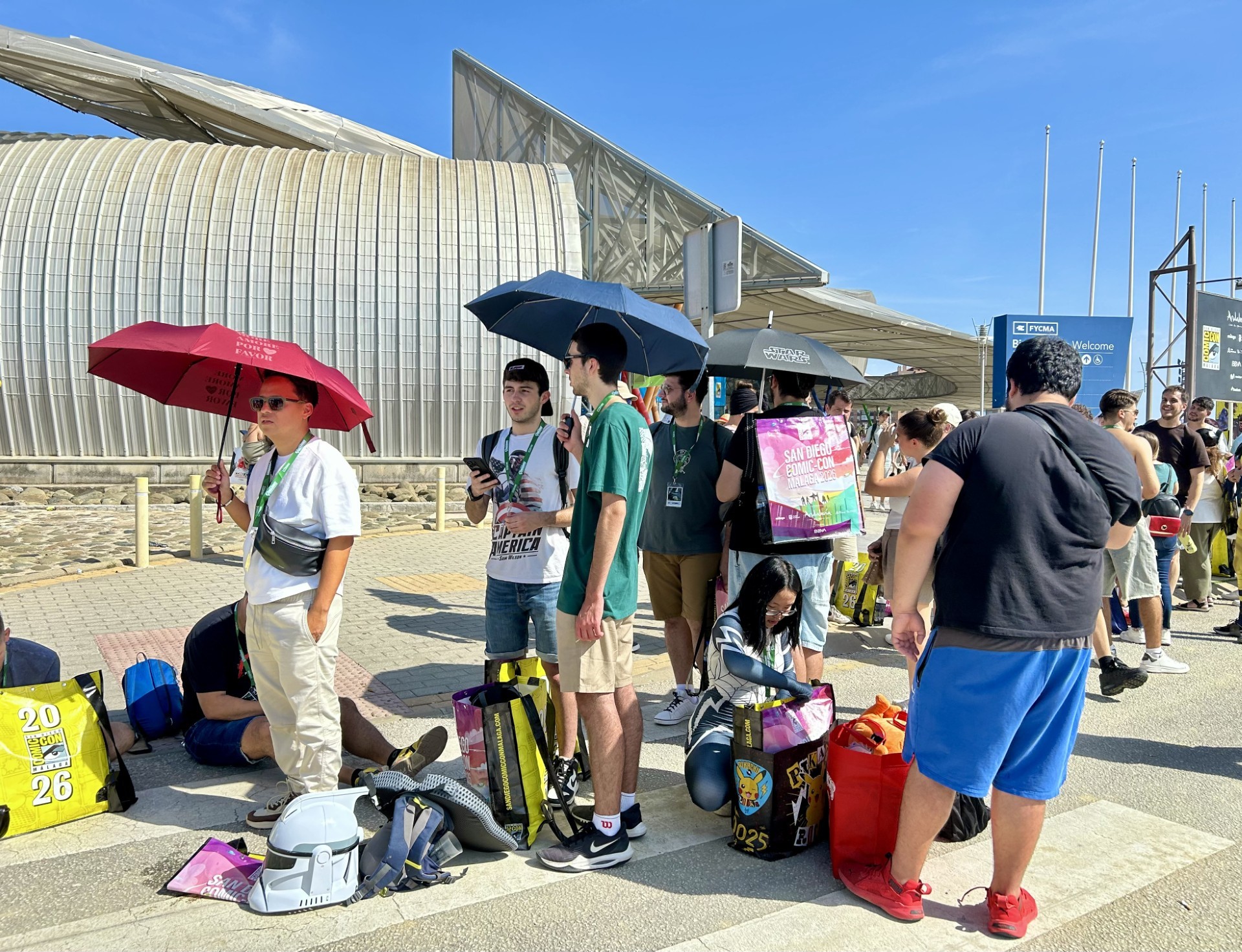 Colas a las puertas de la Comic-Con de Málaga