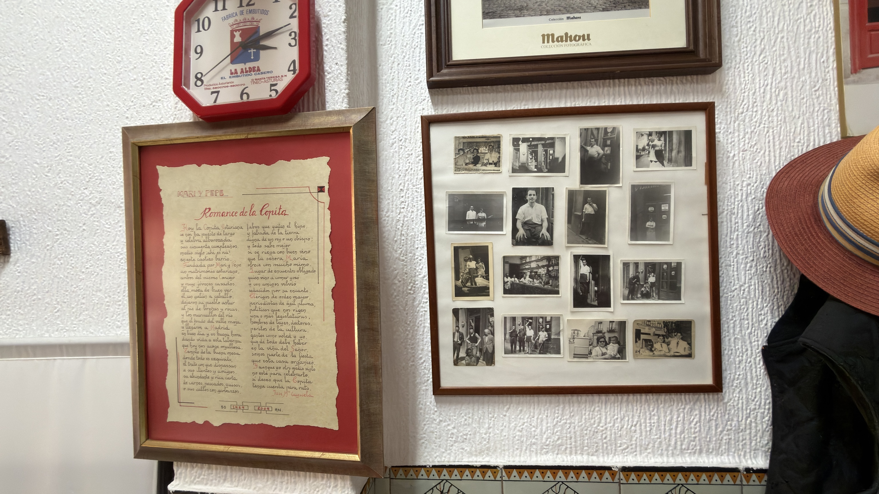 Fotografías históricas de la familia de María.