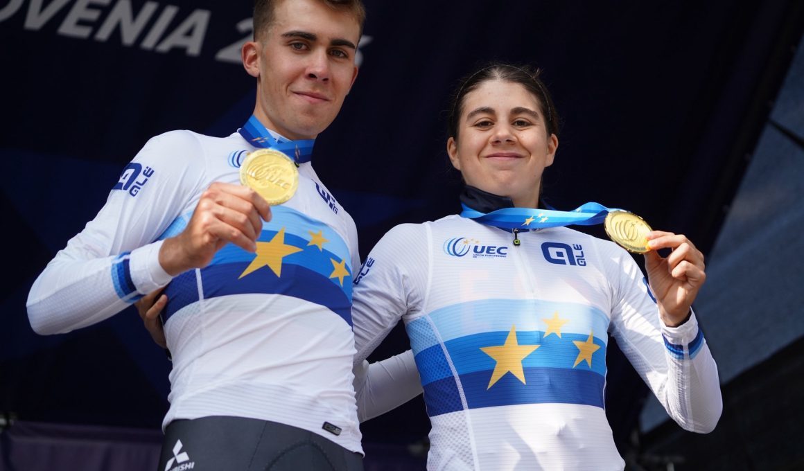 Noval y Alejandra Neira, en el podio europeo.