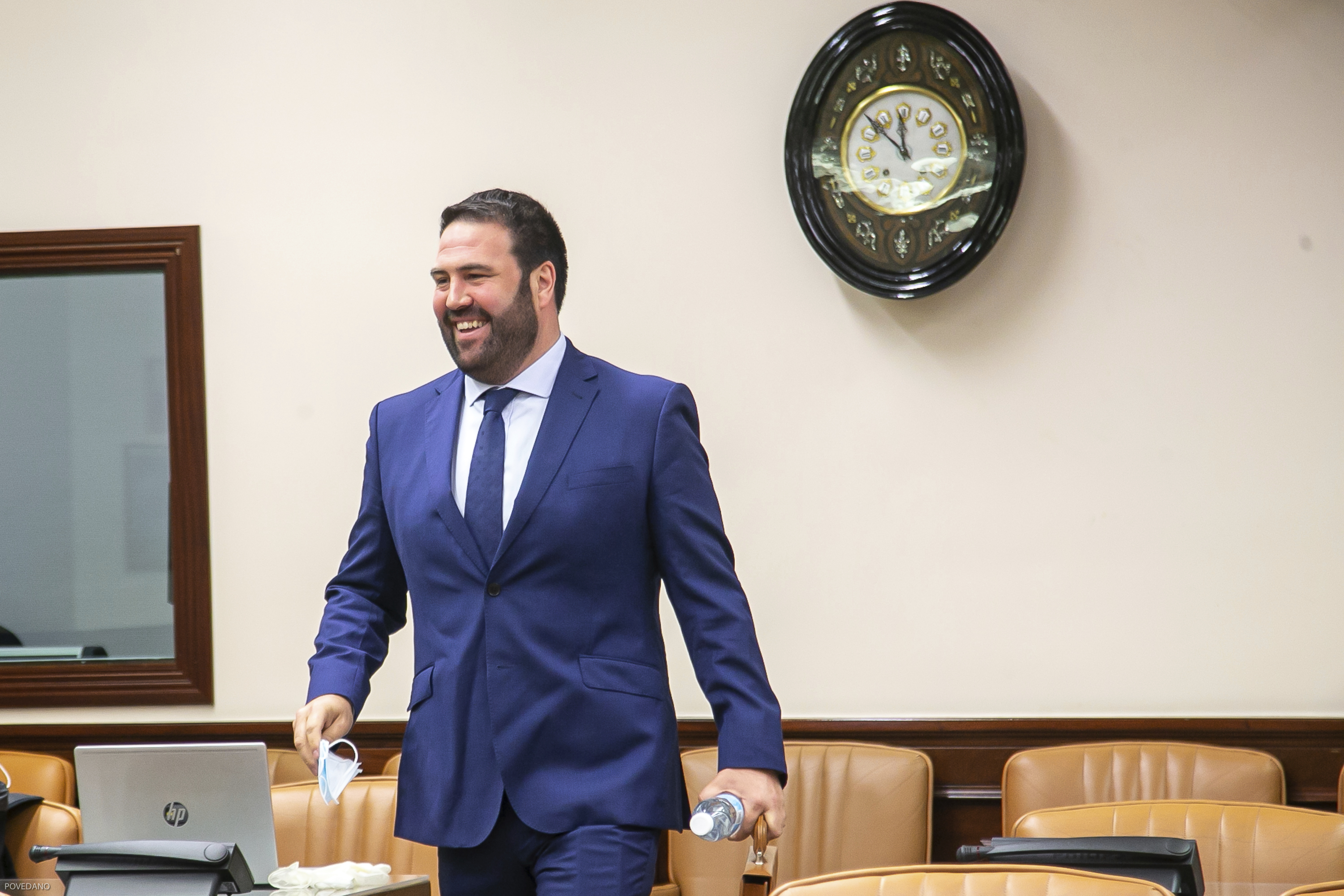 EH Bildu también prescinde de Jon Iñarritu, el diputado 'abertzale' con traje y corbata señalado por su cercanía a Israel
