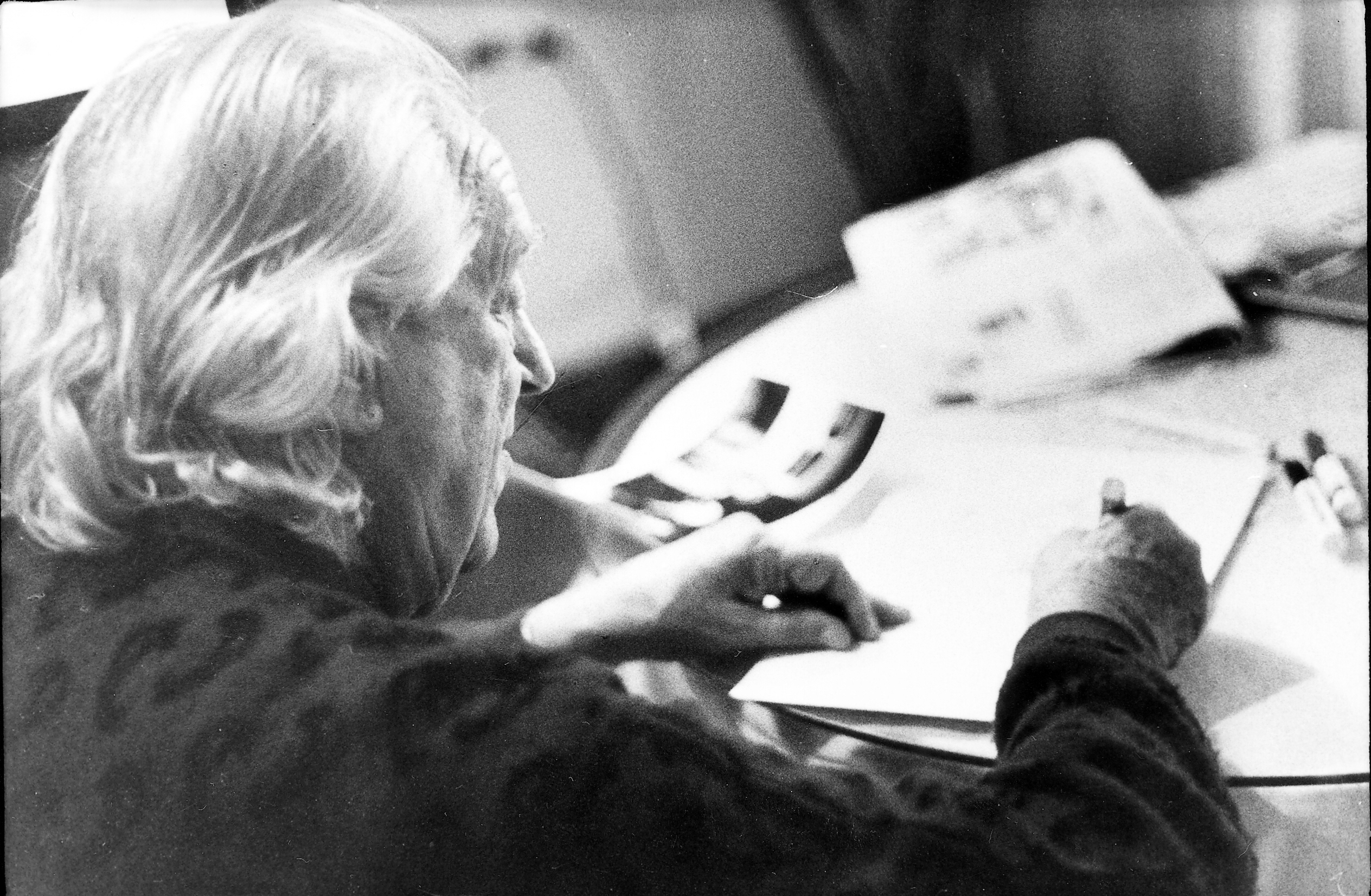 El poeta Rafael Alberti, en 1990, uno de los primeros colaboradores de 'Litoral'.