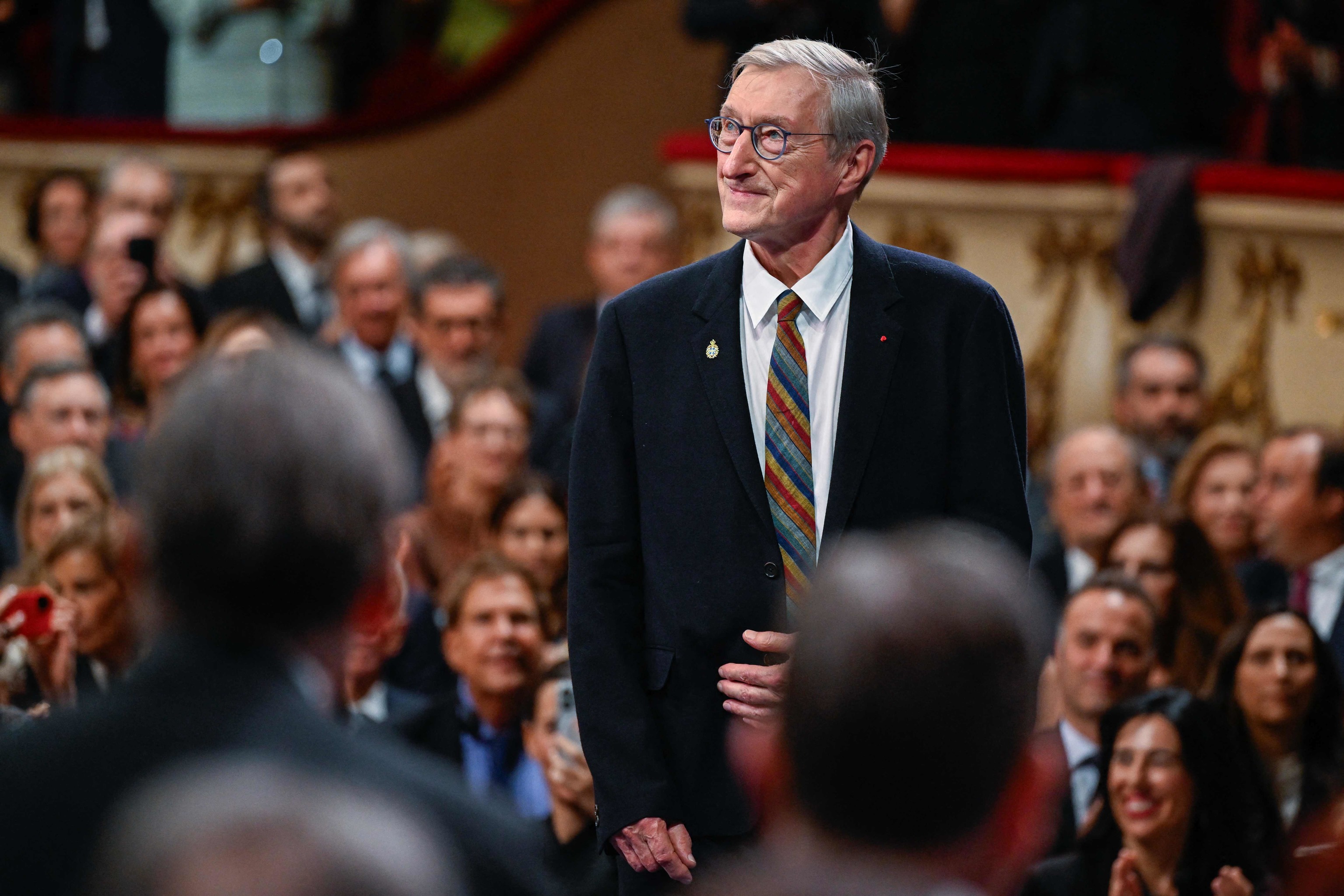 El literato Julian Barnes, a su llegada al Teatro Campoamor