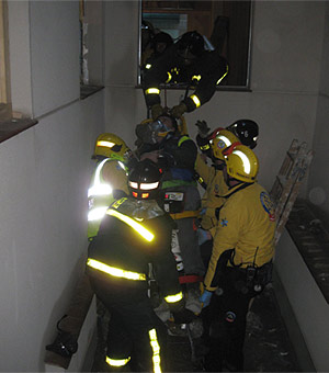 Un obrero herido grave tras precipitarse por una ventana de la Gran Vía ...