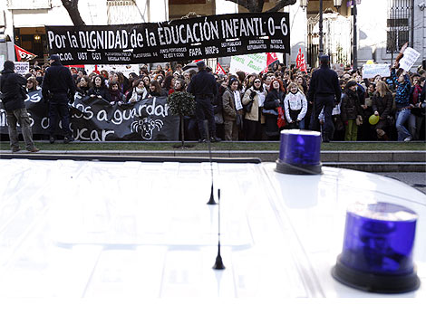 La huelga de las escuelas infantiles afectará a 30.000 niños | Madrid ...
