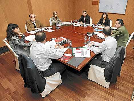 PP y PSOE avanzan en una oferta de Renta Garantizada que excluye a ...