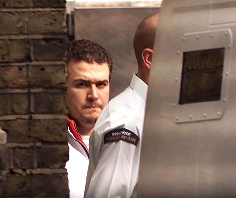 Londres indemnizará a un piloto argelino falsamente acusado de instigar ...