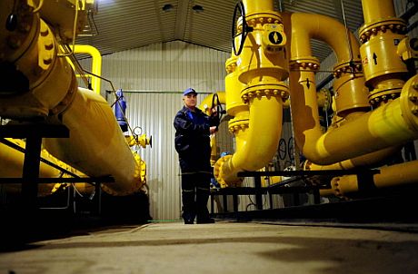 Putin aprueba el corte total del suministro de gas ruso a Europa a ...